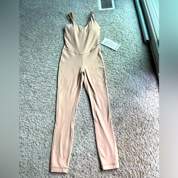 Brand New NWT Women’s Lululemon Align Bodysuit 25 Contour 0 Sold Out - Picture 1 of 8